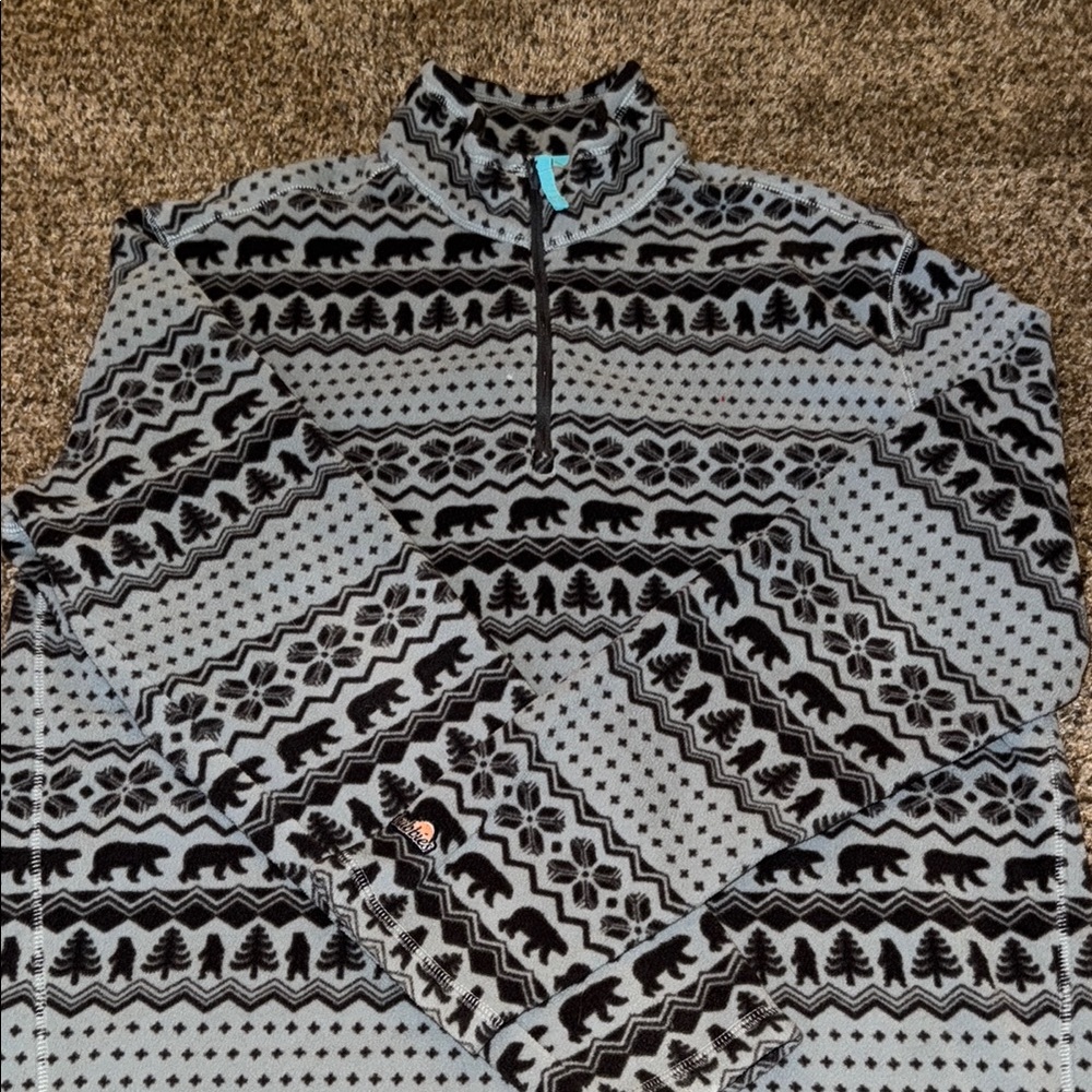 Chubbies Black and Gray Zip Up Sweater Nordic Style